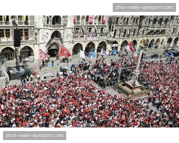 拜仁夺冠后球迷街头庆祝，慕尼黑警方部署额外警力维持秩序